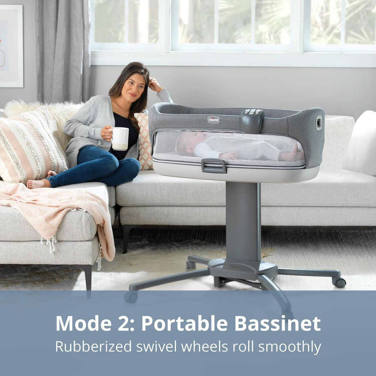 Chicco Close to You 3-in-1 Portable Bedside Bassinet and Changing Table - Heather Grey (Grey). New