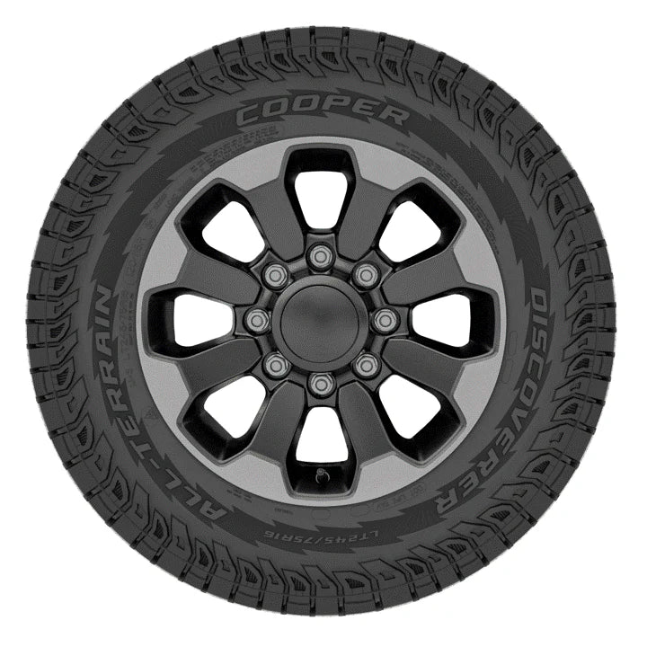 Cooper Discoverer All-Terrain LT265/70R17 121S Tire