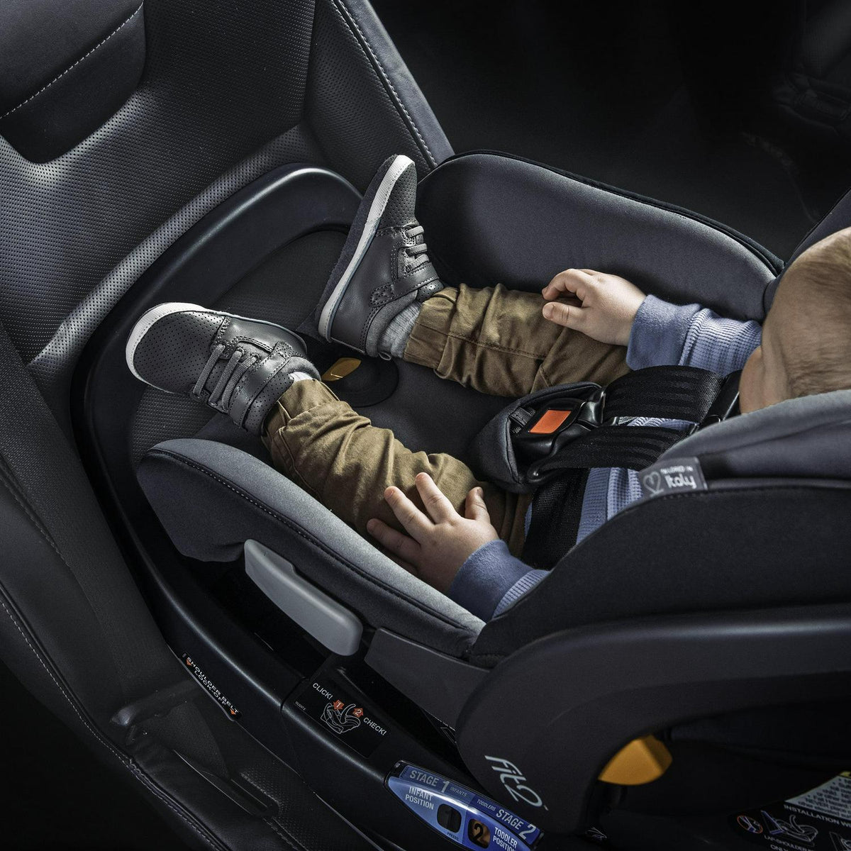 Chicco Fit2 Adapt Infant &amp; Toddler Car Seat - Ember (Black). New