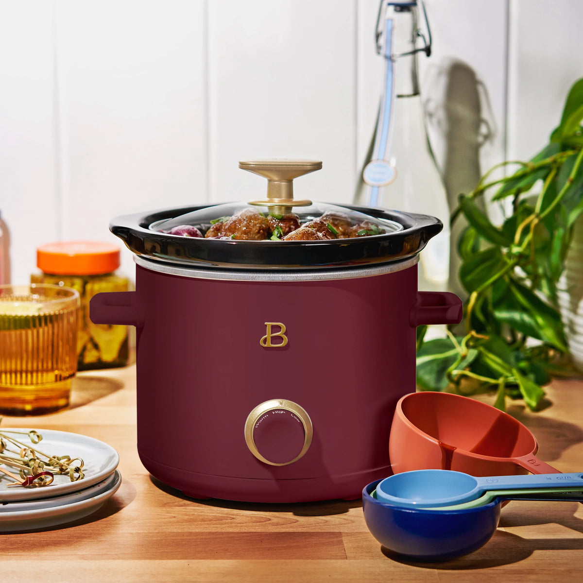 Beautiful 2 qt Slow Cooker Set, 2-Pack, White Icing and Merlot by Drew Barrymore, 19340, 100 W