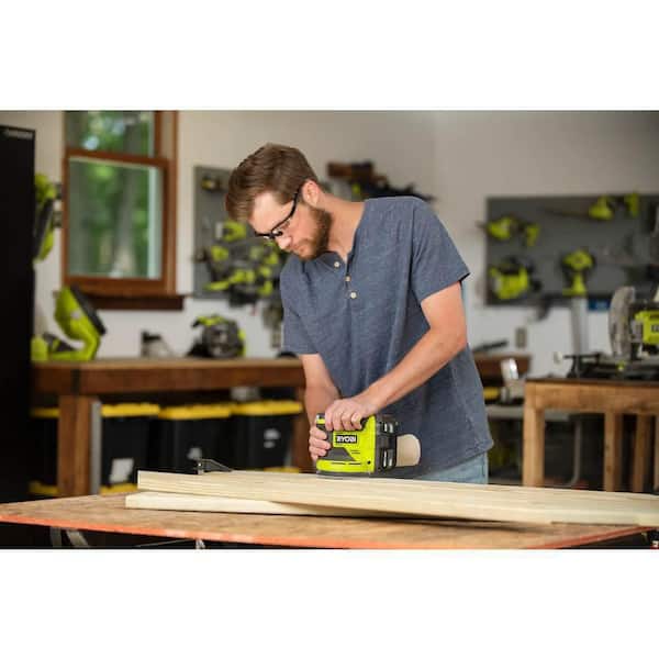 ONE+ 18V Cordless 2-Tool Combo Kit with Random Orbit Sander and Corner Cat Finish Sander (Tools Only)