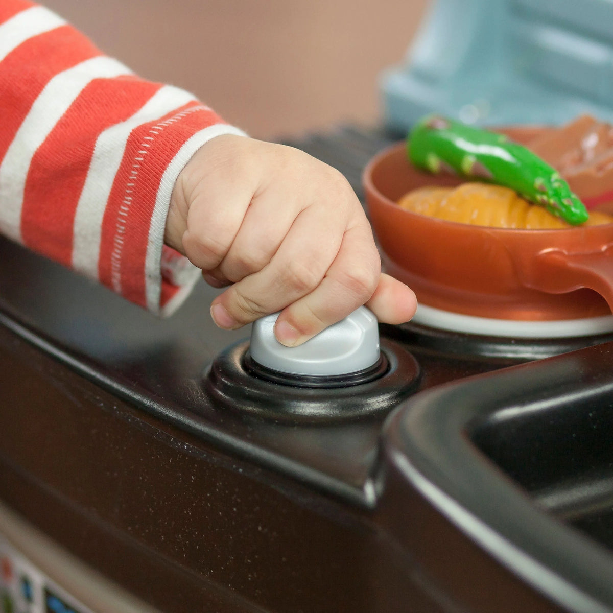 Pretend Play Kids Best Chef's Toy Cooking Kitchen Set with Accessories