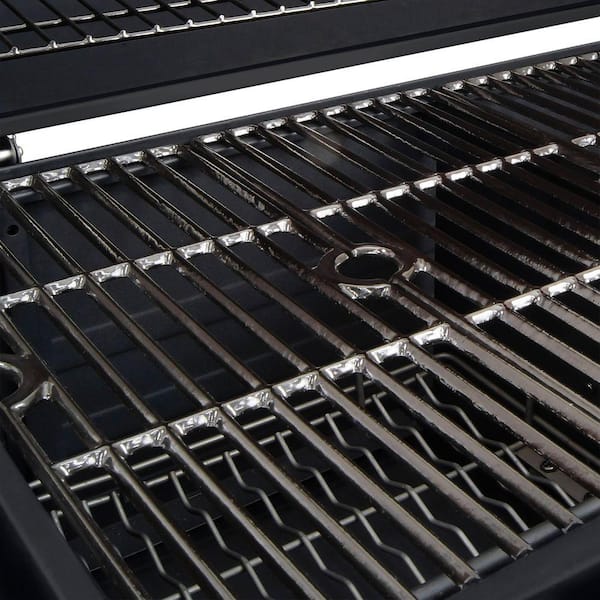 Heavy-Duty Extra-Large Charcoal Grill in Black